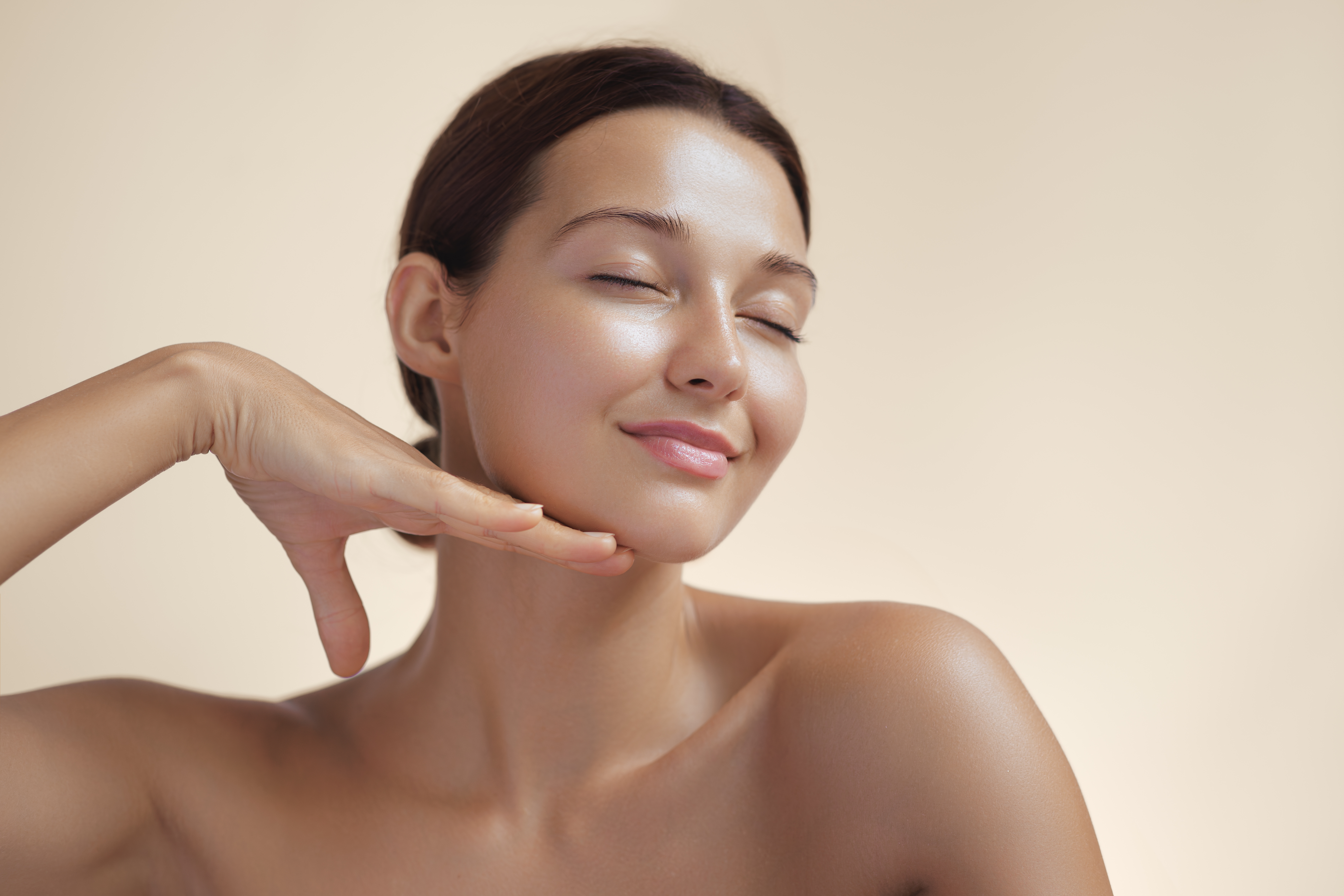 الهيدرافيشل لتنظيف البشرة